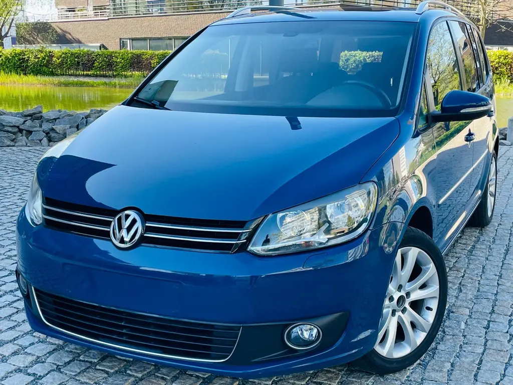 Volkswagen Touran, 2.0TDI AUTOMAT SERVISKA TAŽNÉ
